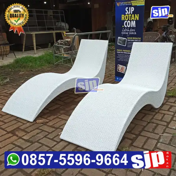 jual sunbed rotan sintetis model lengkung