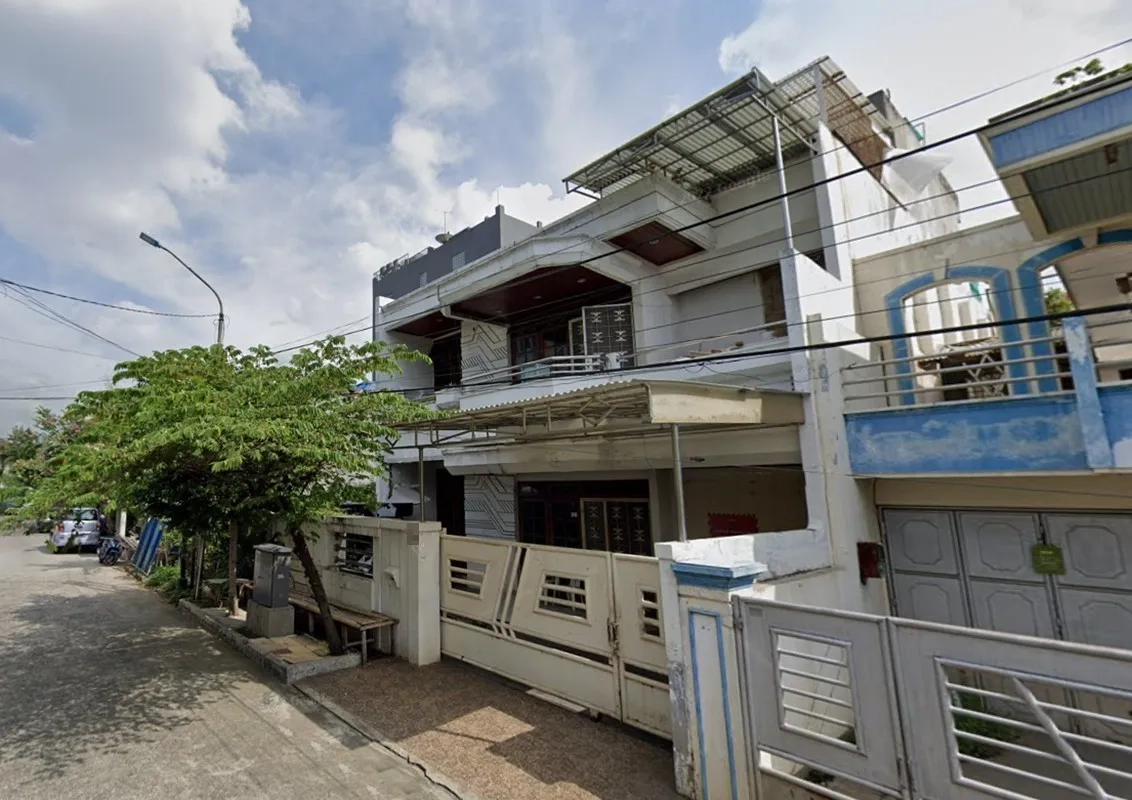 Rumah Mewah Kosong Strategis Kawasan Kedoya Utara Jakarta Barat