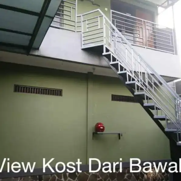 Jual Rumah Kost di Jalan Haji Saleh Tangerang Selatan Strategis