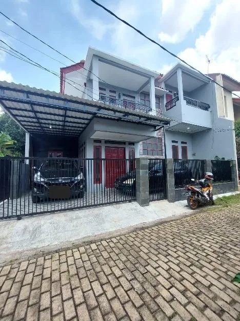 rumah baru renovasi dalam komplek di Jatibening 