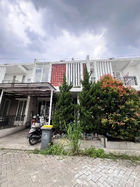 rumah cantik dalam cluster di Pamulang Tangsel 