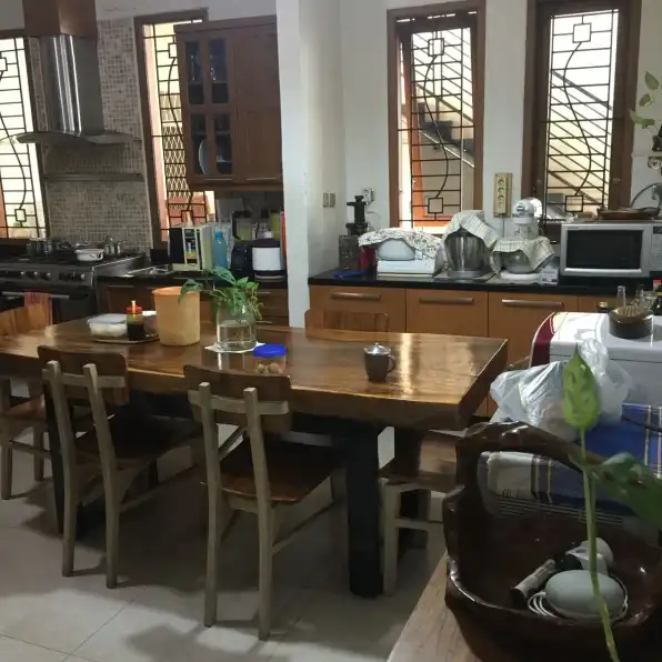 Dijual Rumah Bagus Daerah Perum Bukit Cengkeh Kota Depok