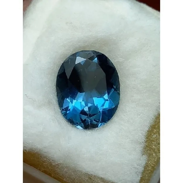 natural blue topaz london 3.95ct