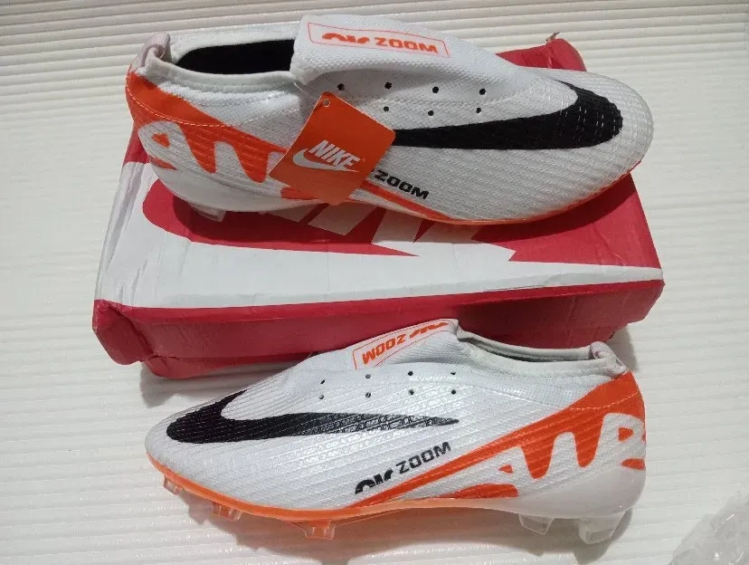 sepatu bola Nike zoom marcurial size 41 