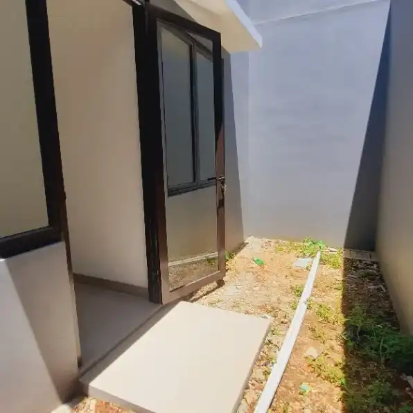 Rumah Nempel BSD dan Jakarta Cluster Termurah 3KM 3KT