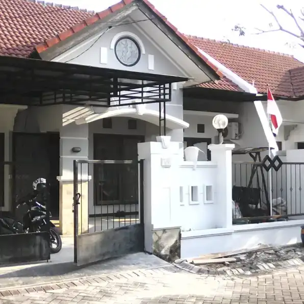 Rumah Kosong di Perum Graha Sampurna Indah Surabaya