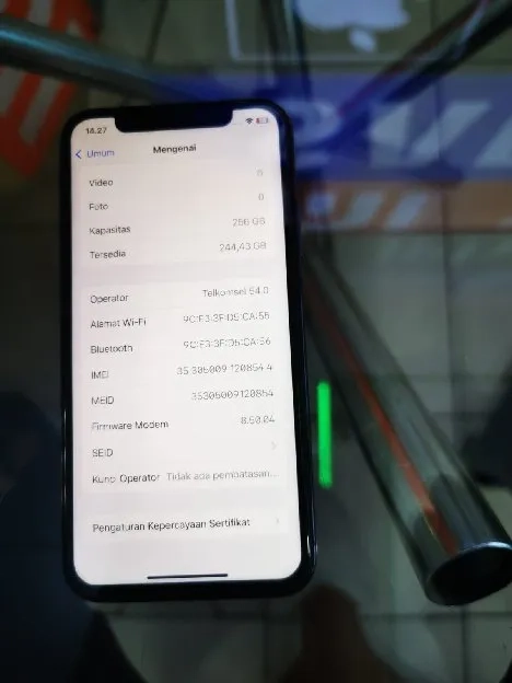 Iphone x 256gb inter all operator icloud aman