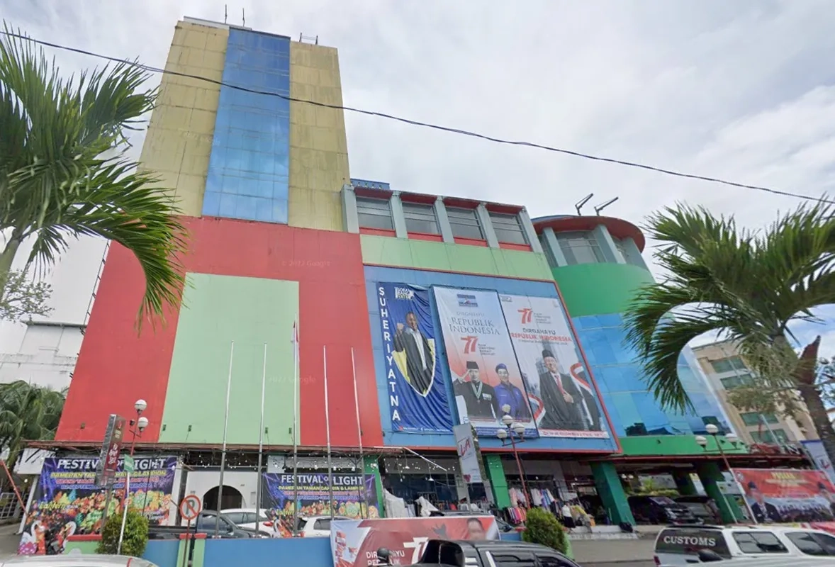 Jual Bangunan Mall Aktif Strategis di Karangrejo Kota Tarakan