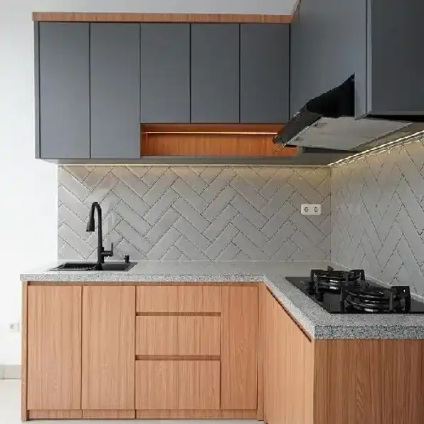 Lemari pakaian,lemari bawah tangga, bedrop Tv, kitchen set minimalis dll