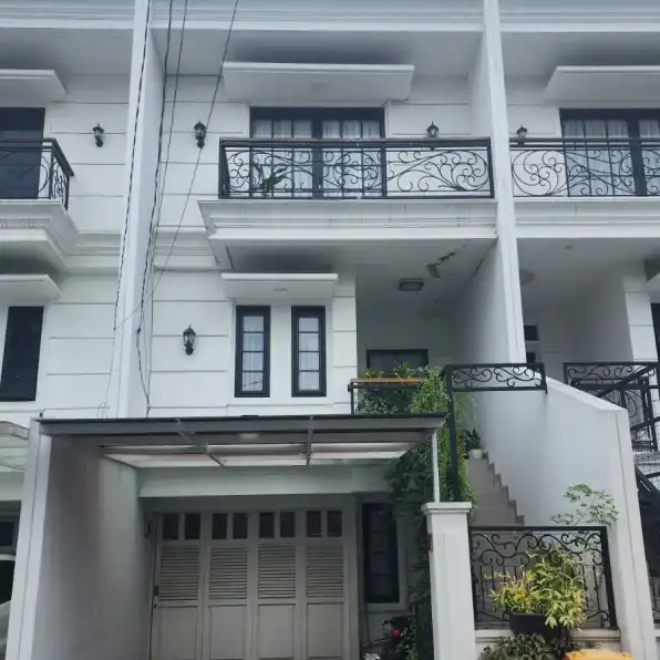 Jual Rumah Sangat Bagus di Jalan Kesehatan Jakarta Selatan