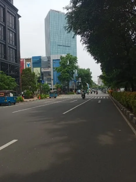 GEDUNG BAGUS JL MELAWAI RAYA KEBAYORAN BARU HARGA MIRING