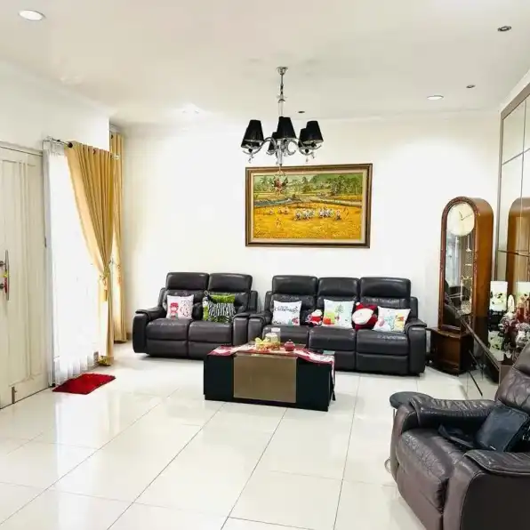 Jual Rumah Bagus Komplek Puri Mansion Kota Jakarta Barat