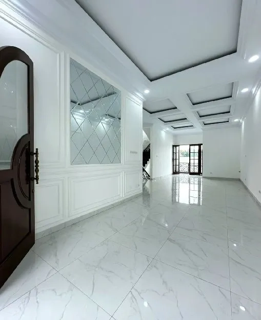 3 Floor Private Kolam Renang at Jagakarsa Jakarta Selatan