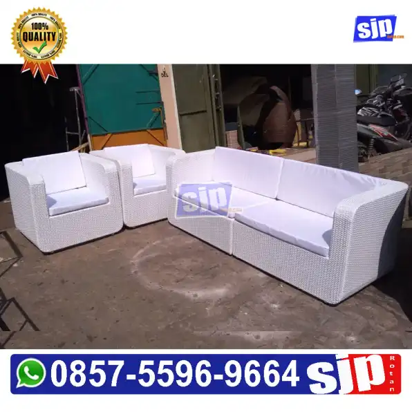 sofa L rotan sintetis tanpa meja