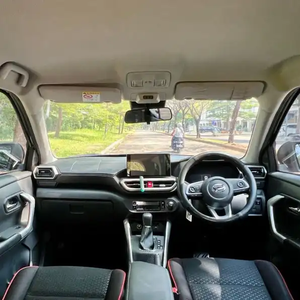 2021 Daihatsu rocky r ads 1.0 matic tss