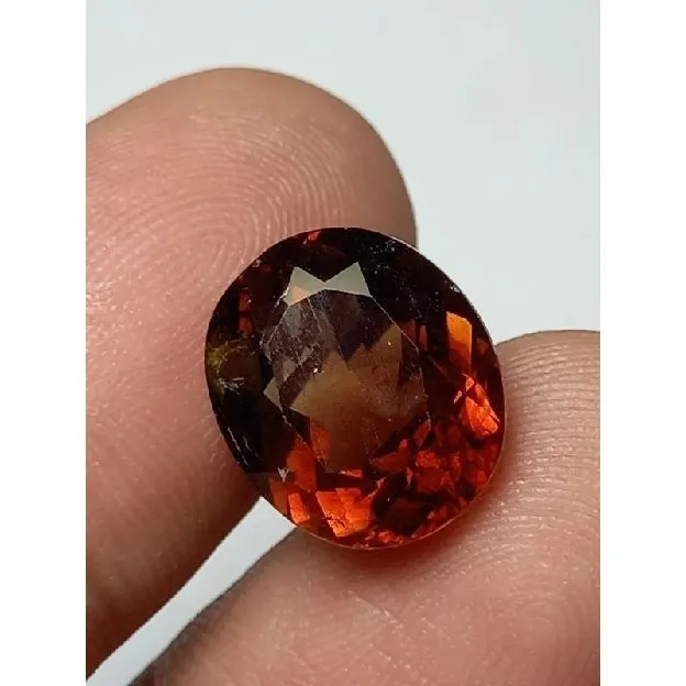 natural topaz 8.60ct