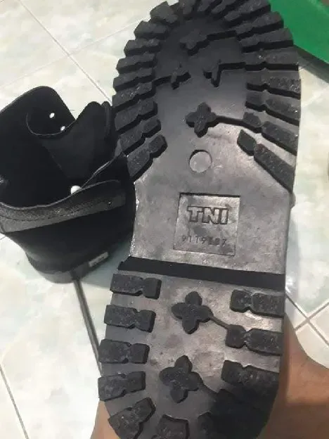 DI JUAL SEPATU PDL KULIT JERUK  NO 44