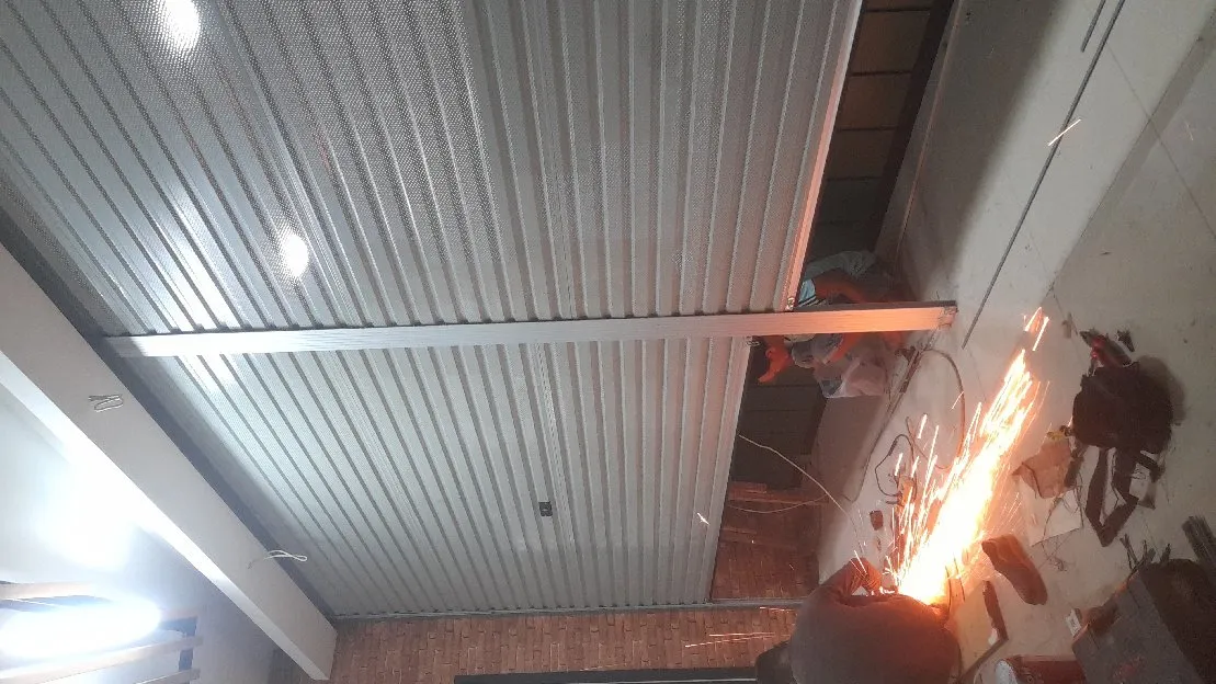 081356417209 Tukang servis pasang baru rollingdoor / folding gate kalimulya - suka maju
