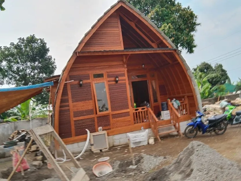 Wahyu Rumah Kayu