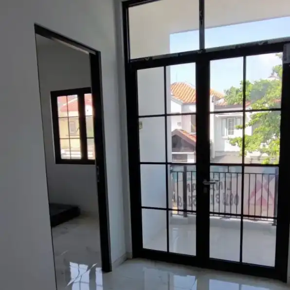 Jual Rumah Bagus 2 Lantai di Villa Sentra Raya Surabaya Barat