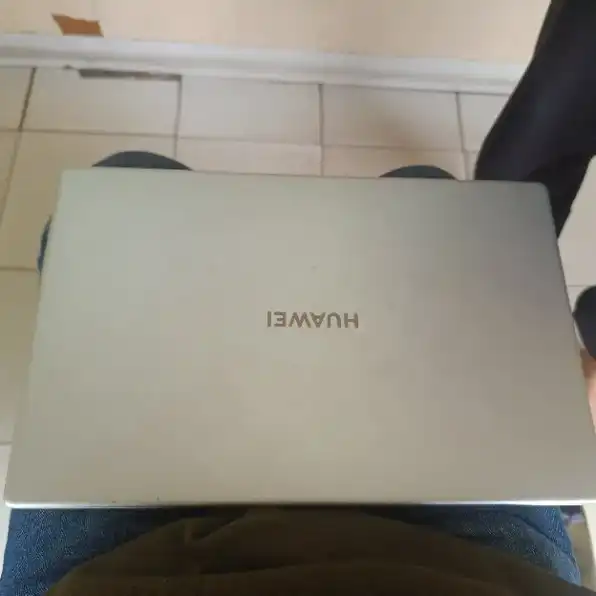 jual cepat laptop huawei matebook d15 gen10