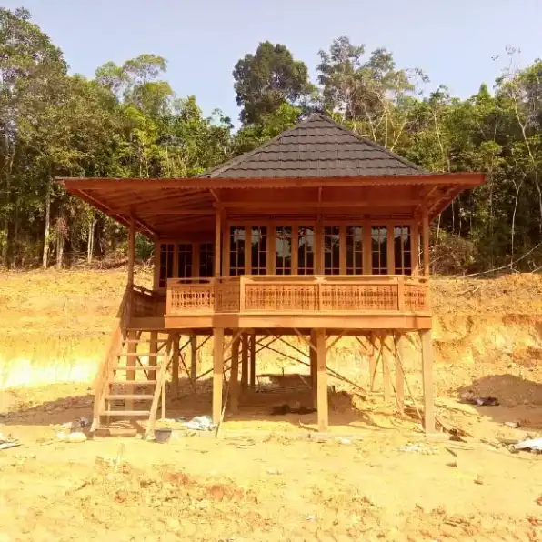 Wahyu Rumah Kayu