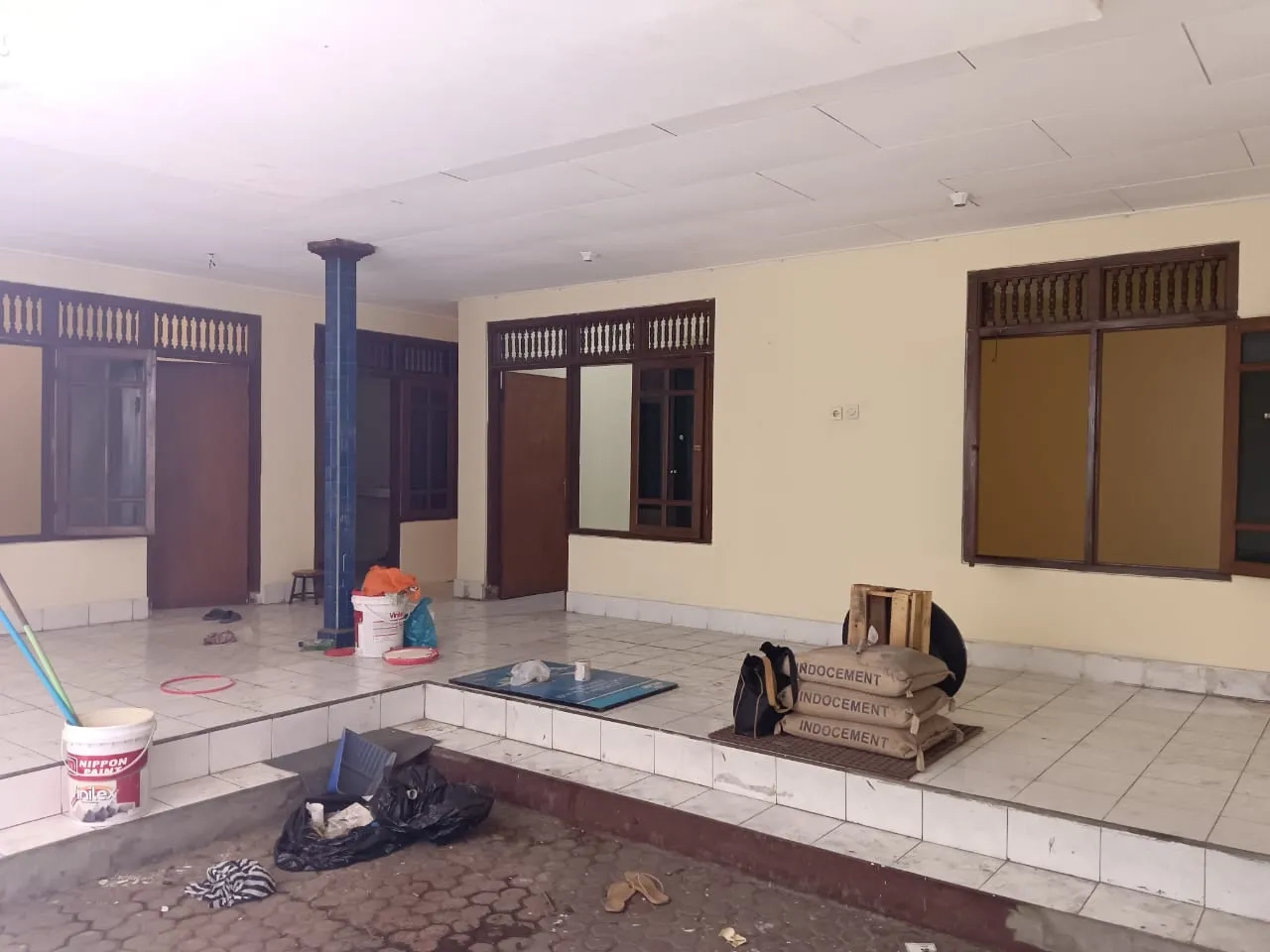 Disewakan Toko dan kantor jl Gatsu Timur Denpasar Bali