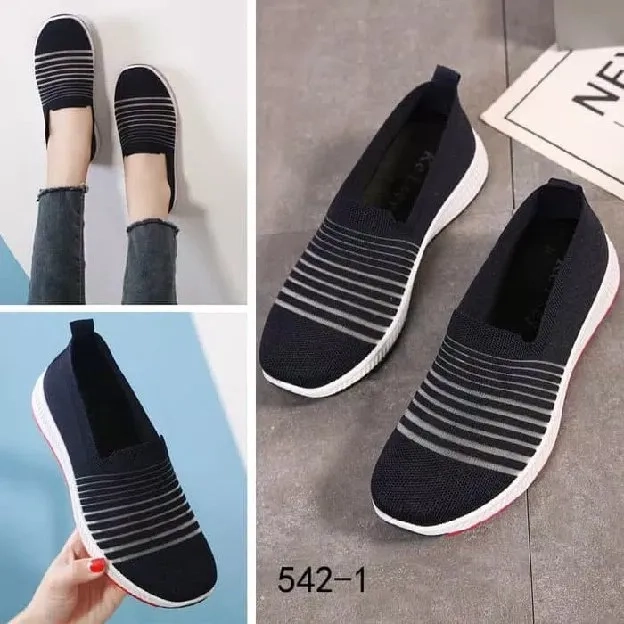 Sepatu Slip On Wanita Print Garis - dmn