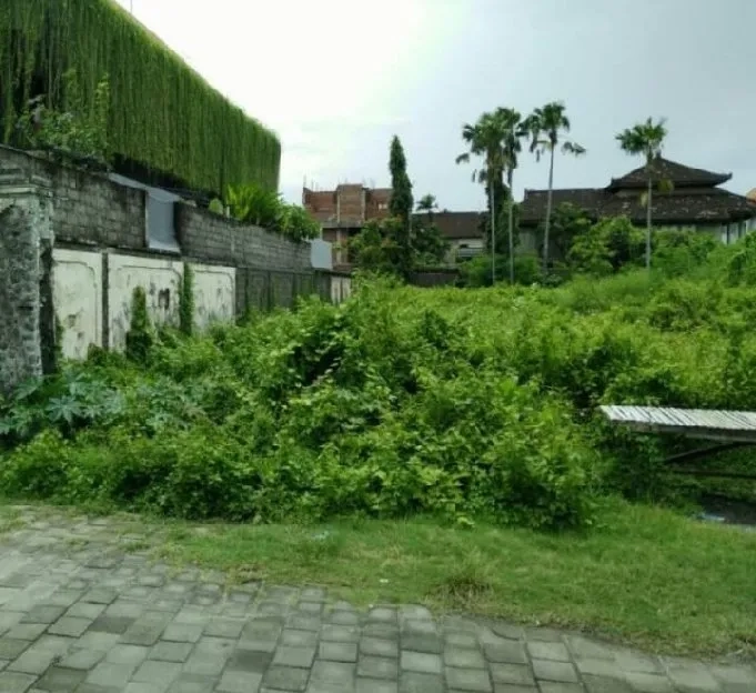 Dijual 8,15 are, Jl. Merdeka Raya RS SILOAM Sunsetroad Kuta 