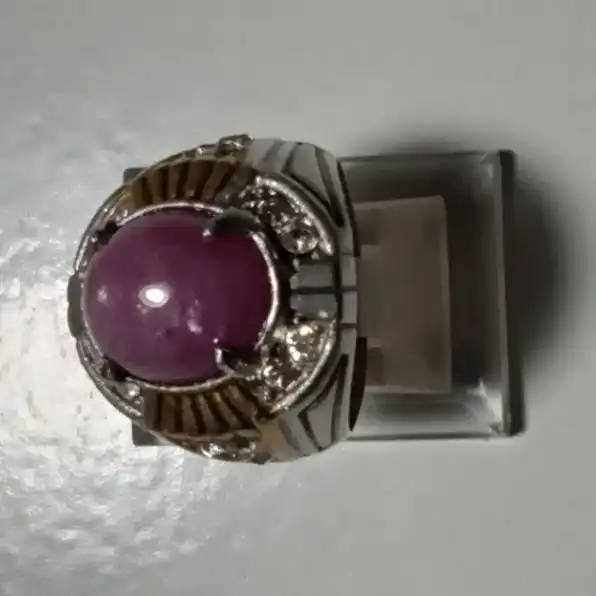 Cincin pria bermata ruby