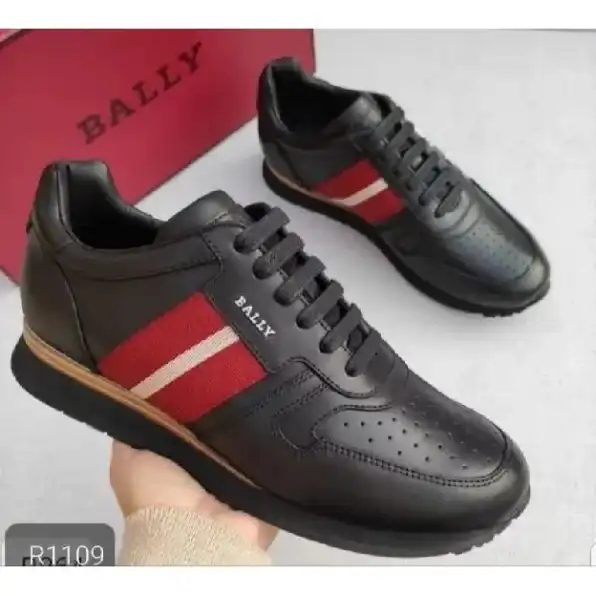 Sepatu sneakers pria bally 8801