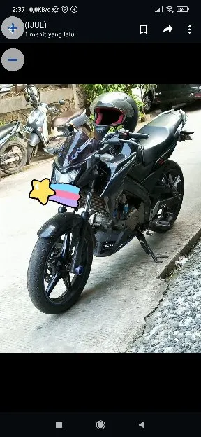 bismillah di jual motor vixion tahun 2016 pajak of3x ss lengkap tangan pertama ban tubles2" nya 