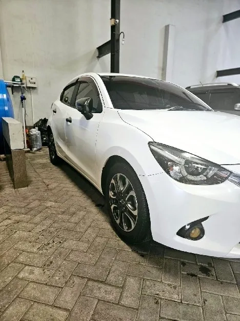 mazda 2 hatchback 1.5 GT