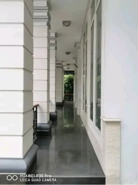 Rumah Mewah Swimming Pool Tanah Luas Pondok Labu Jakarta Selatan