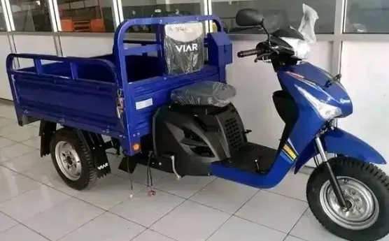 KREDIT VIAR RODA TIGA BIT DP 2.500.000