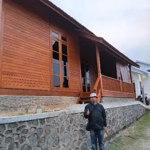 Wahyu Rumah Kayu