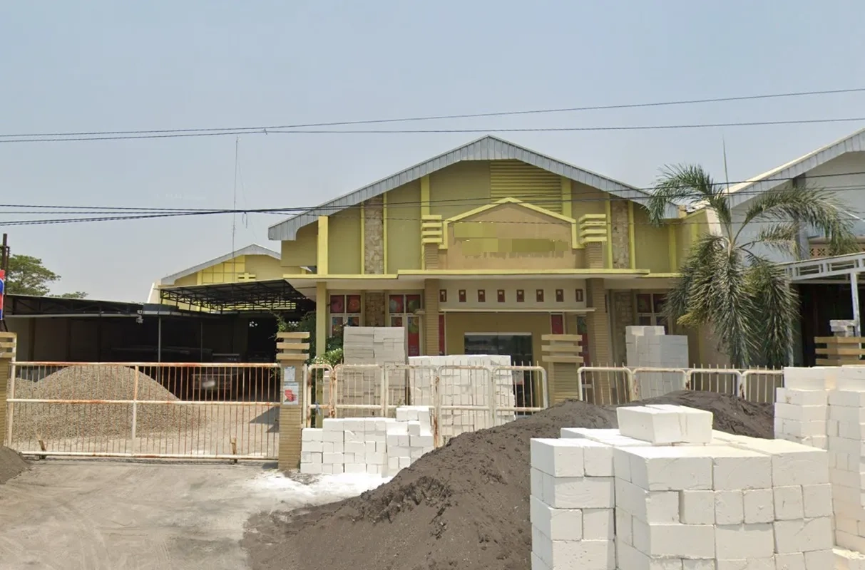 Dijual Tempat Usaha Toko Daerah Dinoyo Lamongan Shm