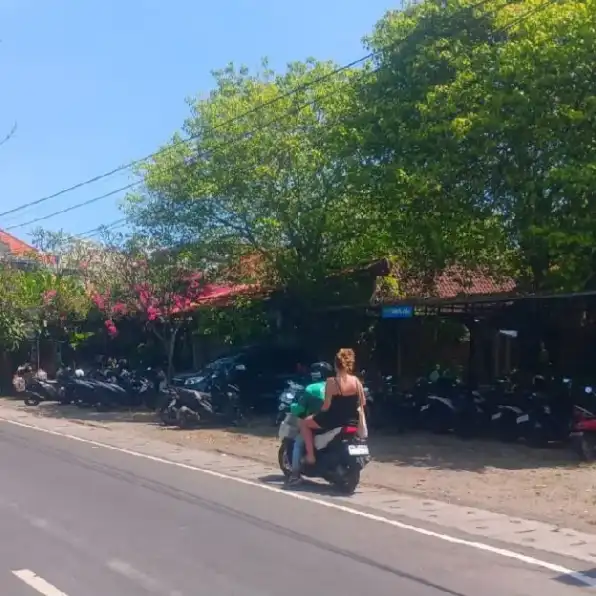 Tanah 33,54 are, Jl. Merthanadi Belakang RS Siloam Sunsetroad Kuta