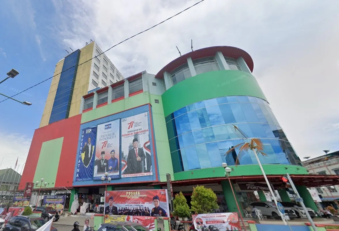 Jual Bangunan Mall Aktif Strategis di Karangrejo Kota Tarakan