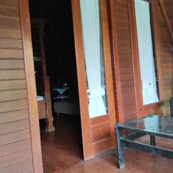 Wahyu Rumah Kayu