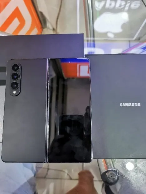 Samsung z fold 4 ram12/256gb 5G sein fulset normal