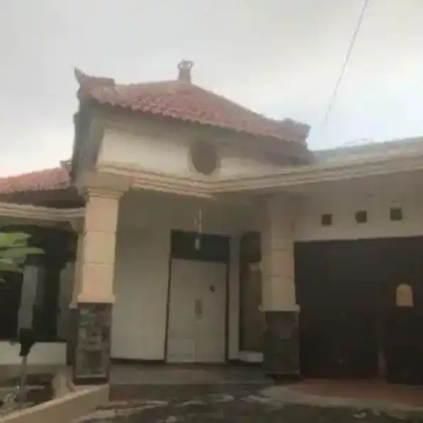 Di Jual Rumah di Kawasan Sutorejo Tengah Kota Surabaya