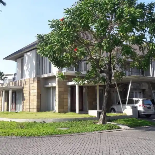 Jual Rumah di Komplek Royal Residence Crownhill Surabaya