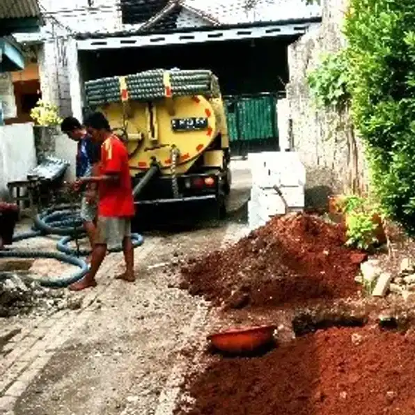 SEDOT WC PONDOK GEDE