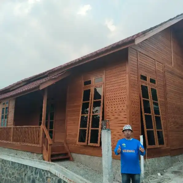 Wahyu Rumah Kayu