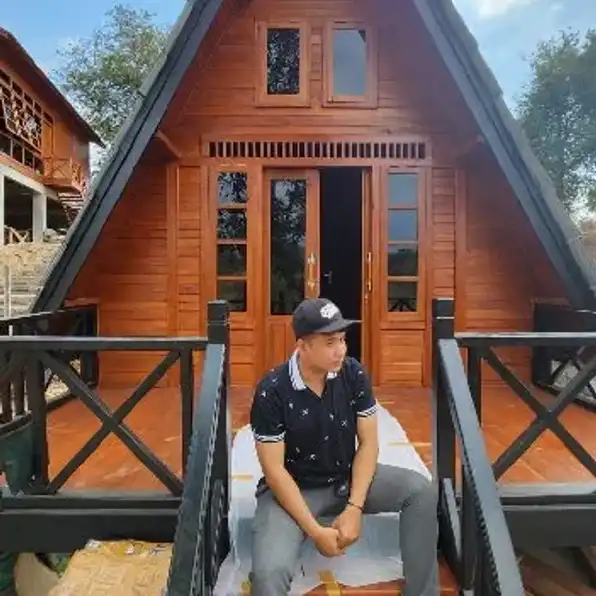 Wahyu Rumah Kayu