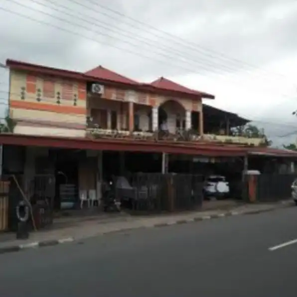 Rumah dan Tempat Usaha Daerah Paniki Bawah Manado