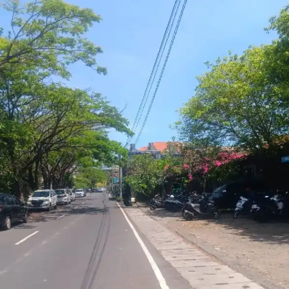 Tanah 33,54 are, Jl. Merthanadi Belakang RS Siloam Sunsetroad Kuta