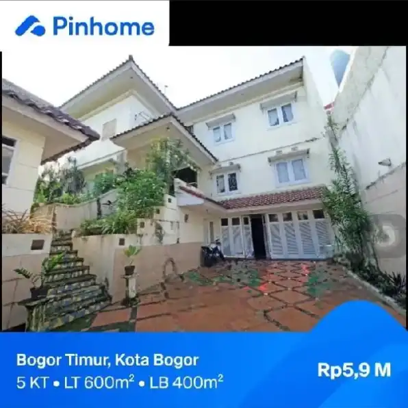 Rumah Mewah Dijual Cepat BU Trims