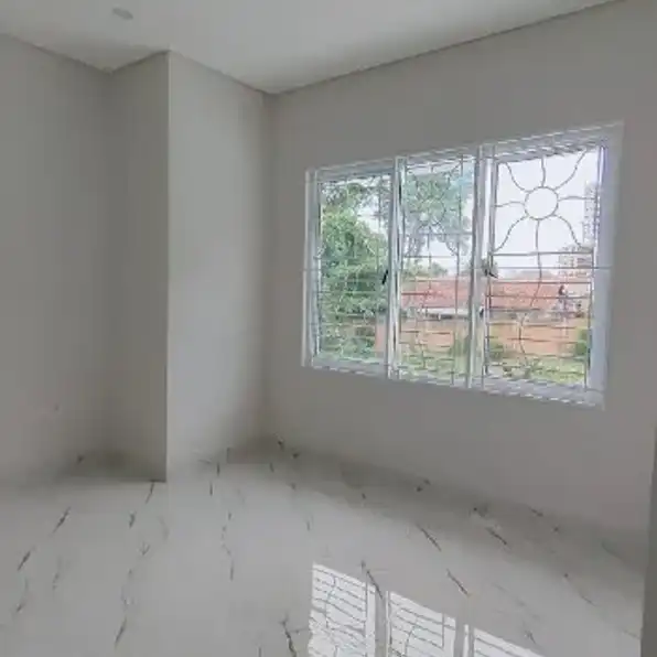 rumah baru strategis dalam cluster di Delatinos BSD